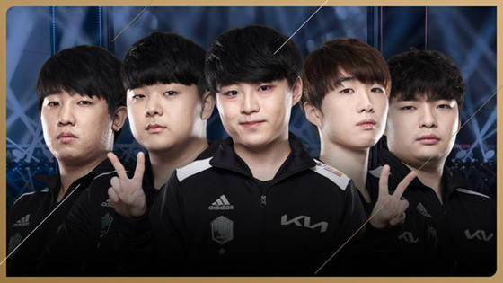 每体：阿劳霍今天飞往特拉维夫，开启文化之旅调整身心